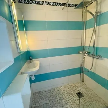 Studio Acces Direct Plages Apartamento *